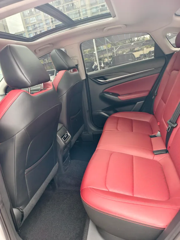 Changan Eado 2020 PLUS Baleine bleue NE 1.4T GDI Type phare automatique intérieur photo 13