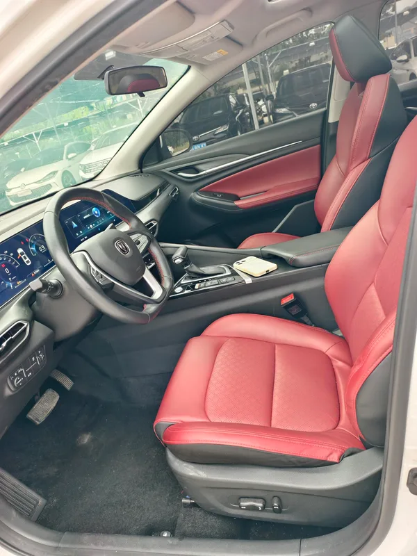 Changan Eado 2020 PLUS Baleine bleue NE 1.4T GDI Type phare automatique intérieur photo 14