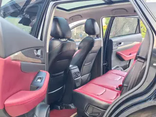 Jetour X70 2023 1.5T DCT Dream Edition 7 seat interior photo 9 Jetour X70 2023 1.5T DCT Dream Edition 7 seat interior photo 9