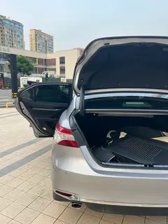 Toyota Camry 2023 2.0GVP Лидерская версия интерьер фото 16 Toyota Camry 2023 2.0GVP Лидерская версия интерьер фото 16