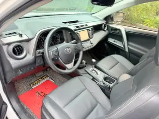 Toyota RAV4 2018 2.5L Élite automatique à quatre roues motrices i Version extérieur photo 9 Toyota RAV4 2018 2.5L Élite automatique à quatre roues motrices i Version extérieur photo 9