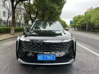 Geely Boyue L 2023 1.5TD DCT Acabado premium exterior foto 2