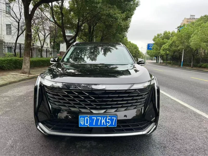 Geely Boyue L 2023 1.5TD DCT Acabado premium exterior foto 2