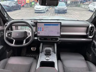 Jetour T2 2023 2.0TD Four-wheel drive Time travel PRO+ interior photo 8