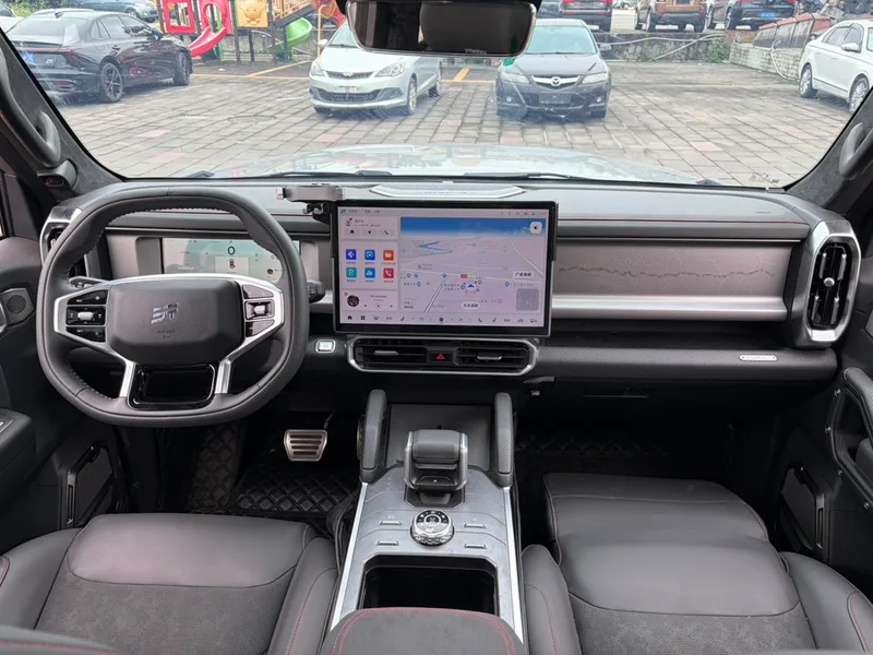 Jetour T2 2023 2.0TD Four-wheel drive Time travel PRO+ interior photo 8