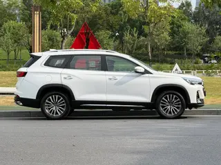 Jetour X90 PLUS 2021 1.6TD DCT Villa exterior foto 8 Jetour X90 PLUS 2021 1.6TD DCT Villa exterior foto 8
