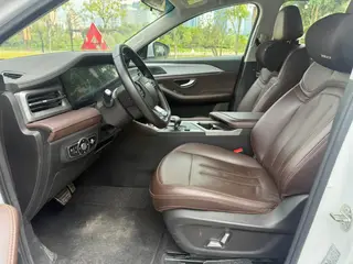Jetour X90 PLUS 2021 1.6TD DCT Villa interior foto 19 Jetour X90 PLUS 2021 1.6TD DCT Villa interior foto 19