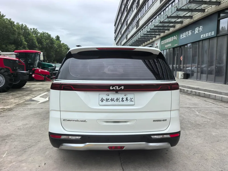 Kia Carnival 2021 2.0T Флагманская модель экстерьер фото 9