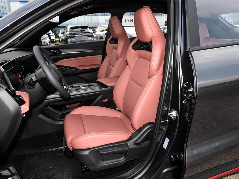 Changan X5 PLUS 2026 Second generation 1.5T Pioneer PRO interior photo 16 Changan X5 PLUS 2026 Second generation 1.5T Pioneer PRO interior photo 16