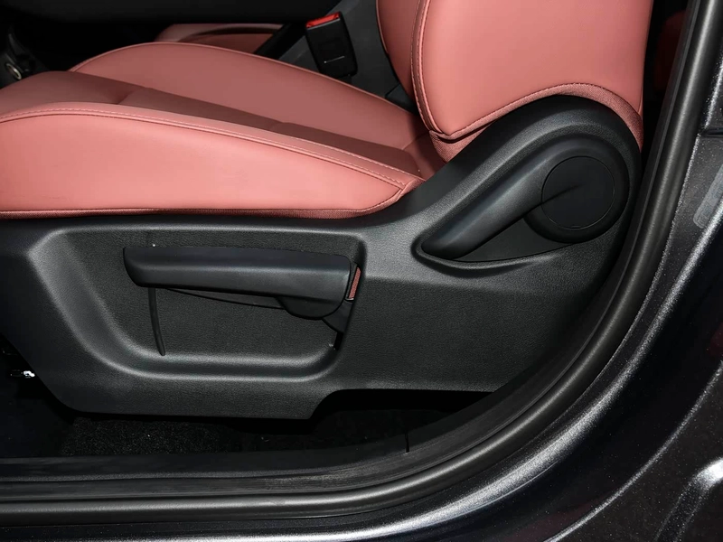 Changan X5 PLUS 2026 Second generation 1.5T Pioneer PRO interior photo 19 Changan X5 PLUS 2026 Second generation 1.5T Pioneer PRO interior photo 19