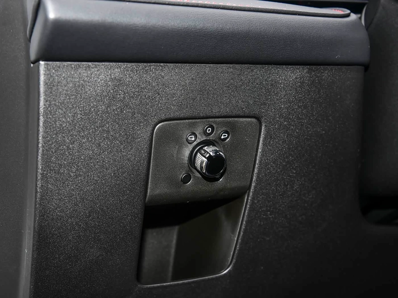 Changan X5 PLUS 2026 Deuxième génération 1.5T Haute énergie PRO intérieur photo 12 Changan X5 PLUS 2026 Deuxième génération 1.5T Haute énergie PRO intérieur photo 12