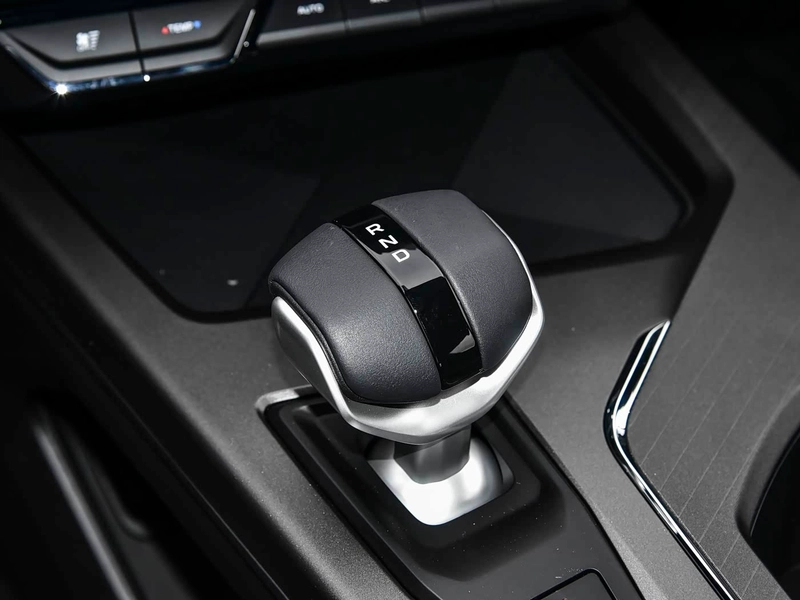 Changan X5 PLUS 2026 Deuxième génération 1.5T Haute énergie PRO intérieur photo 13 Changan X5 PLUS 2026 Deuxième génération 1.5T Haute énergie PRO intérieur photo 13