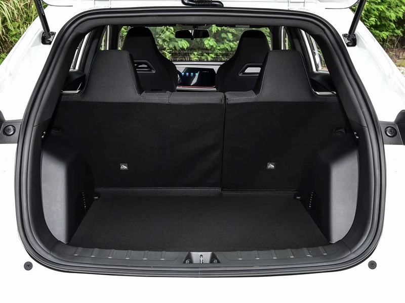 Changan X5 PLUS 2026 Deuxième génération 1.5T Haute énergie PRO intérieur photo 19 Changan X5 PLUS 2026 Deuxième génération 1.5T Haute énergie PRO intérieur photo 19