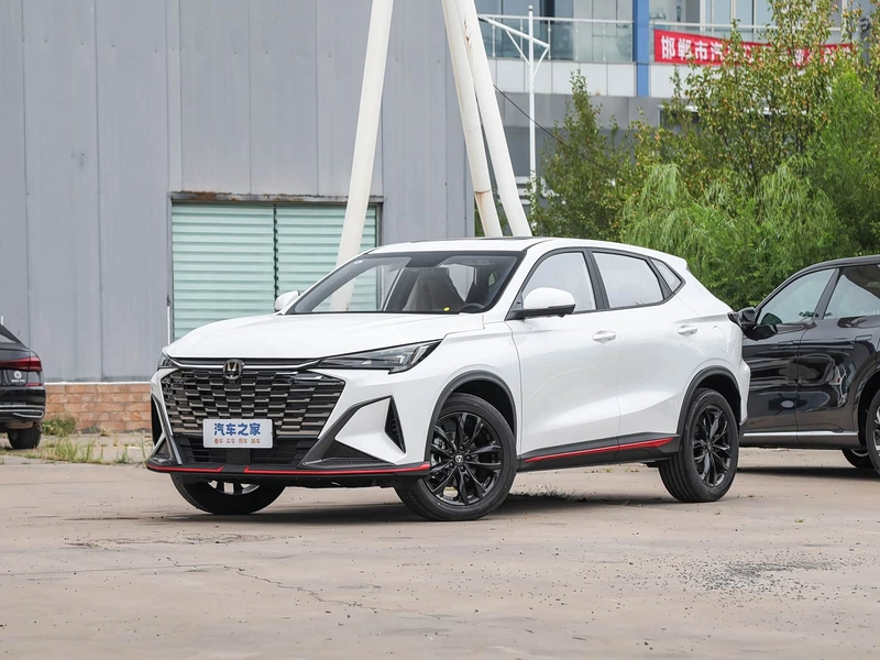Changan X5 PLUS 2026 Второе поколение 1.5T Превосходство PRO экстерьер фото 1 Changan X5 PLUS 2026 Второе поколение 1.5T Превосходство PRO экстерьер фото 1