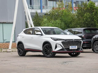 Changan X5 PLUS 2026 Второе поколение 1.5T Превосходство PRO экстерьер фото 3 Changan X5 PLUS 2026 Второе поколение 1.5T Превосходство PRO экстерьер фото 3