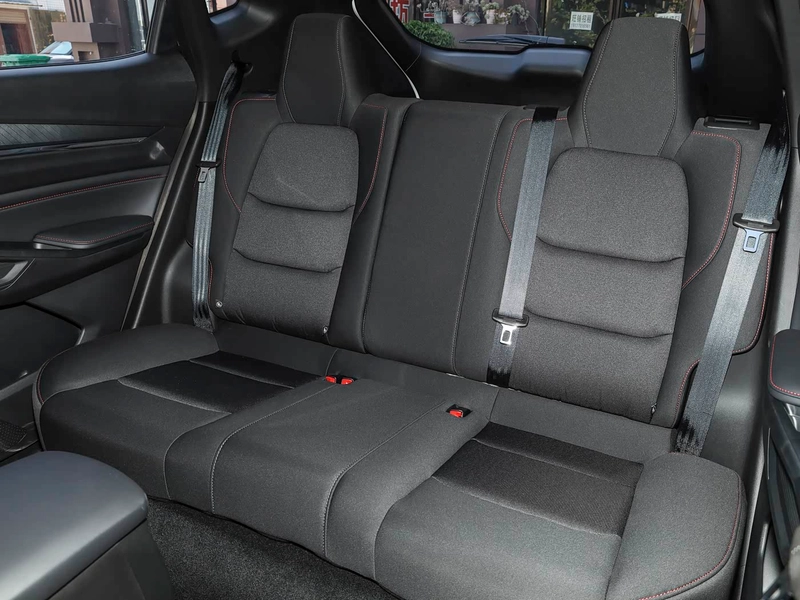 Changan X5 PLUS 2026 Second generation 1.5L MT Luxury Edition interior photo 16 Changan X5 PLUS 2026 Second generation 1.5L MT Luxury Edition interior photo 16