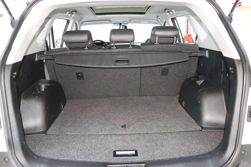 Jetour X70 2018 1.5T Versión manual Yuexing interior foto 15 Jetour X70 2018 1.5T Versión manual Yuexing interior foto 15