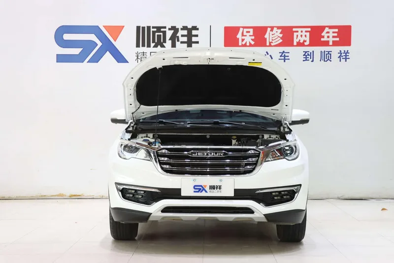 Jetour X70 2018 1.5T Versión manual Yuexing interior foto 19 Jetour X70 2018 1.5T Versión manual Yuexing interior foto 19