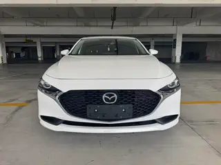 Mazda Mazda3 Axela 2023 2.0L Automatic Quality Edition exterior photo 3 Mazda Mazda3 Axela 2023 2.0L Automatic Quality Edition exterior photo 3