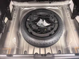 Geely Monjaro 2024 2.0TD High-power automatic two-wheel drive cloud version interior photo 15 Geely Monjaro 2024 2.0TD High-power automatic two-wheel drive cloud version interior photo 15