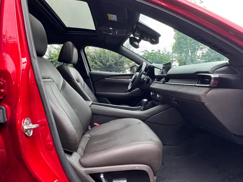 Mazda Atenza 2020 2.5L Blue Sky Respect Edition interior photo 12 Mazda Atenza 2020 2.5L Blue Sky Respect Edition interior photo 12