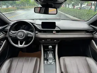 Mazda Atenza 2020 2.5L Blue Sky Respect Edition interior photo 15 Mazda Atenza 2020 2.5L Blue Sky Respect Edition interior photo 15