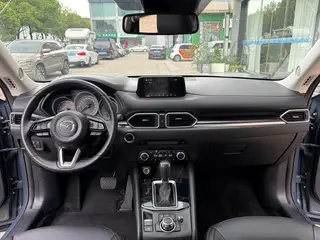 Mazda CX-5 2021 2.0L Automatic two-wheel drive black knight type exterior photo 9 Mazda CX-5 2021 2.0L Automatic two-wheel drive black knight type exterior photo 9