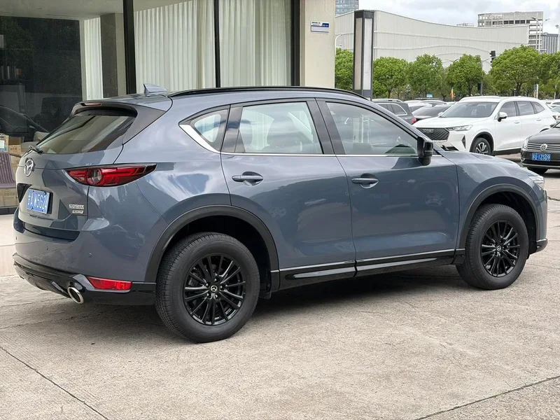 Mazda CX-5 2021 2.0L Automatic two-wheel drive black knight type interior photo 18 Mazda CX-5 2021 2.0L Automatic two-wheel drive black knight type interior photo 18