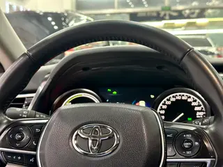 Toyota Camry 2018 Doble motor 2.5HG Edición de lujo exterior foto 9 Toyota Camry 2018 Doble motor 2.5HG Edición de lujo exterior foto 9