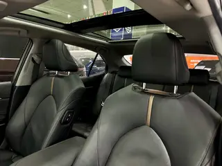 Toyota Camry 2018 Doble motor 2.5HG Edición de lujo interior foto 13 Toyota Camry 2018 Doble motor 2.5HG Edición de lujo interior foto 13