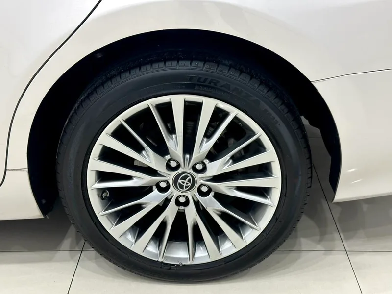 Toyota Camry 2018 Doble motor 2.5HG Edición de lujo interior foto 17 Toyota Camry 2018 Doble motor 2.5HG Edición de lujo interior foto 17