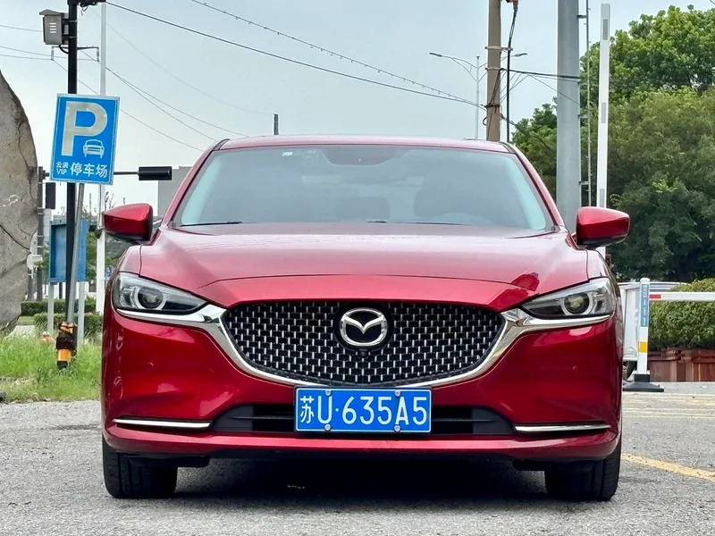 Mazda Atenza 2021 2.0L Edición Blue Sky Fashion exterior foto 2
