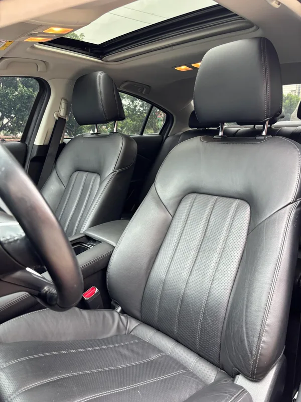 Mazda Atenza 2021 2.0L Edición Blue Sky Fashion interior foto 17