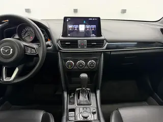 Mazda CX-4 2021 2.0L Two-wheel-drive Blue Sky Vital Edition interior photo 9 Mazda CX-4 2021 2.0L Two-wheel-drive Blue Sky Vital Edition interior photo 9
