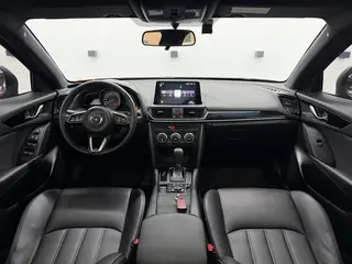 Mazda CX-4 2021 2.0L Two-wheel-drive Blue Sky Vital Edition interior photo 10 Mazda CX-4 2021 2.0L Two-wheel-drive Blue Sky Vital Edition interior photo 10