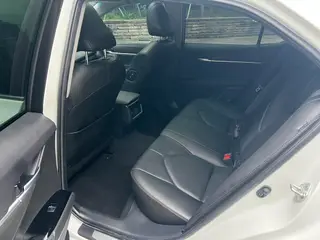 Toyota Camry 2021 2.0G Luxury Edition interior photo 17 Toyota Camry 2021 2.0G Luxury Edition interior photo 17