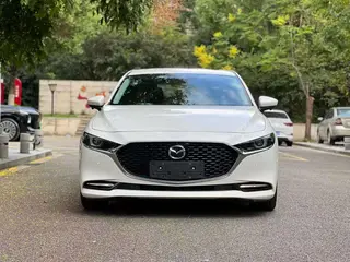 Mazda Mazda3 Axela 2023 2.0L Auto Quality Edition exterior photo 2 Mazda Mazda3 Axela 2023 2.0L Auto Quality Edition exterior photo 2