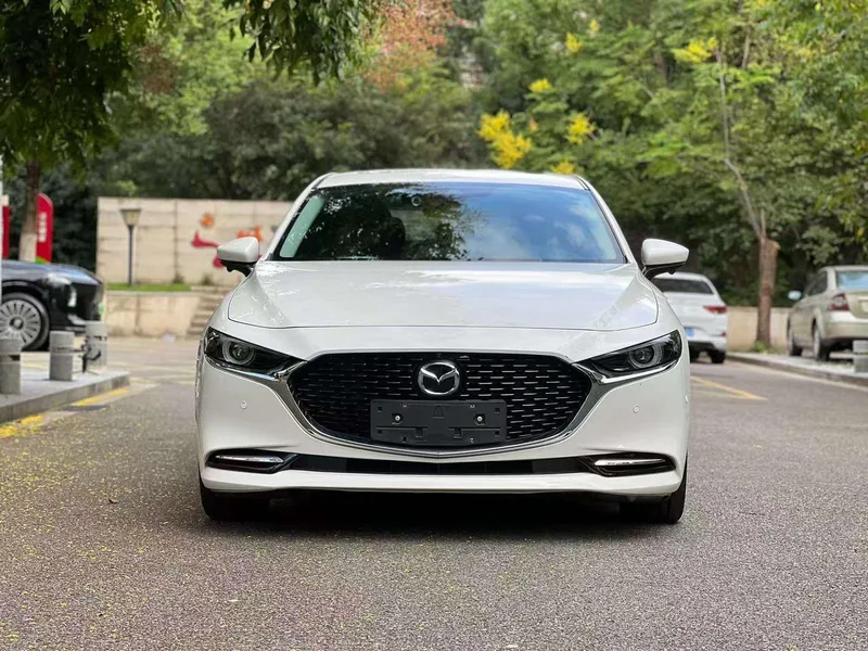 Mazda Mazda3 Axela 2023 2.0L Auto Quality Edition exterior photo 2 Mazda Mazda3 Axela 2023 2.0L Auto Quality Edition exterior photo 2