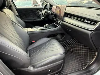 Chery Arrizo 8 PRO 2025 1.6T DCT Luxury type+ interior photo 11