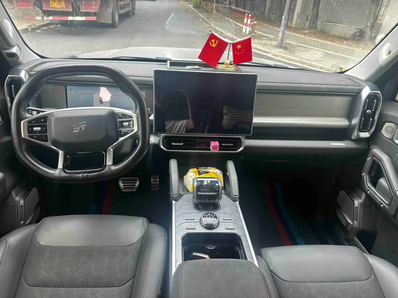 Jetour T2 2023 2.0TD Tracción a las cuatro ruedas Conquista interior foto 6