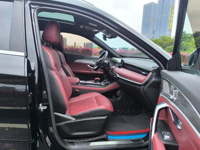 Jetour X70 PLUS 2023 1.6T DCT Strong person PLUS 5 seat exterior photo 10 Jetour X70 PLUS 2023 1.6T DCT Strong person PLUS 5 seat exterior photo 10