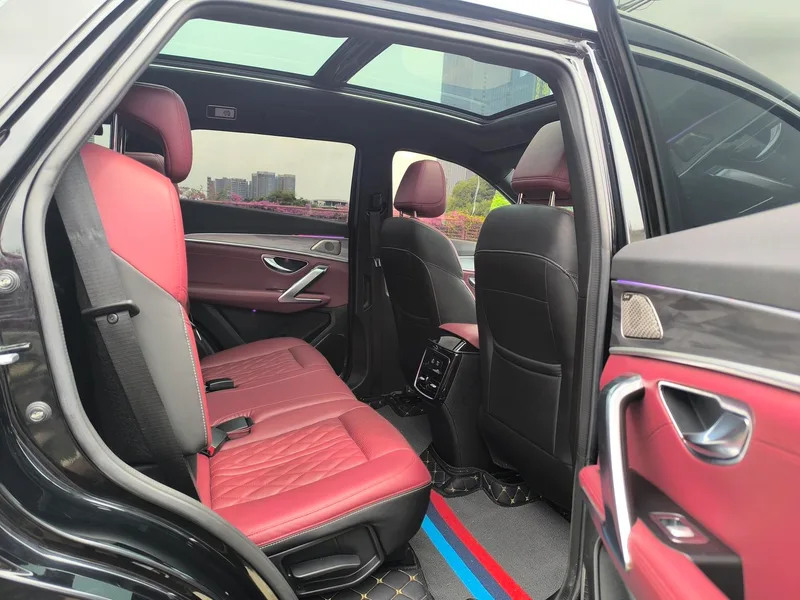Jetour X70 PLUS 2023 1.6T DCT Strong person PLUS 5 seat interior photo 11 Jetour X70 PLUS 2023 1.6T DCT Strong person PLUS 5 seat interior photo 11