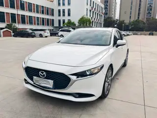 Mazda Mazda3 Axela 2020 2.0L 100 Edición especial de aniversario