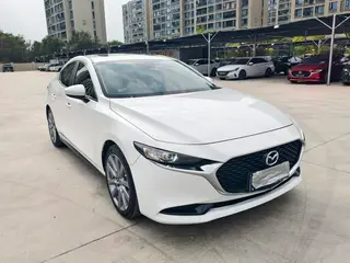Mazda Mazda3 Axela 2020 2.0L 100 Special anniversary payment exterior photo 3 Mazda Mazda3 Axela 2020 2.0L 100 Special anniversary payment exterior photo 3