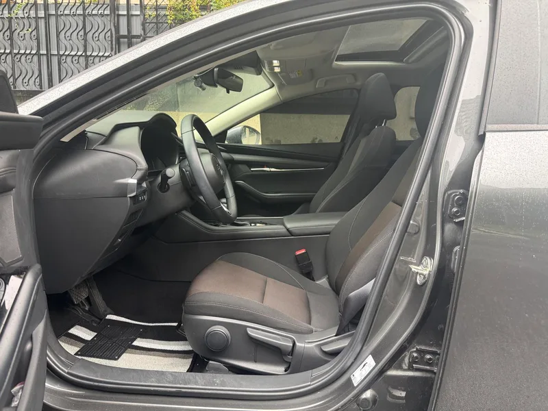 Mazda Mazda3 Axela 2023 2.0L Automatic quality dazzle version exterior photo 5 Mazda Mazda3 Axela 2023 2.0L Automatic quality dazzle version exterior photo 5