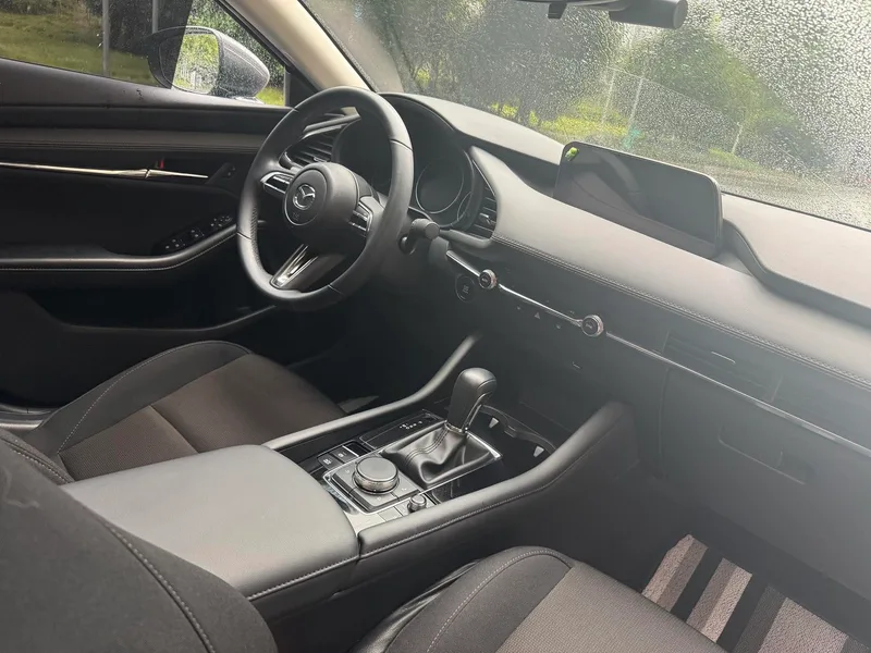 Mazda Mazda3 Axela 2023 2.0L Automatic quality dazzle version exterior photo 9 Mazda Mazda3 Axela 2023 2.0L Automatic quality dazzle version exterior photo 9