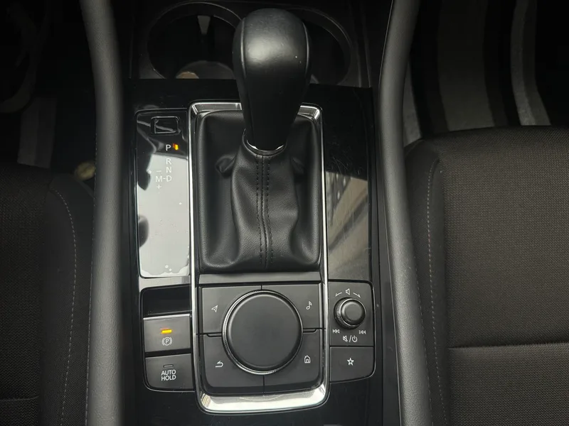 Mazda Mazda3 Axela 2023 2.0L Automatic quality dazzle version interior photo 17 Mazda Mazda3 Axela 2023 2.0L Automatic quality dazzle version interior photo 17