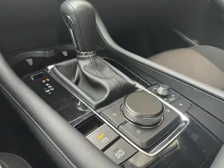 Mazda Mazda3 Axela 2023 2.0L Automatic quality dazzle version interior photo 18 Mazda Mazda3 Axela 2023 2.0L Automatic quality dazzle version interior photo 18