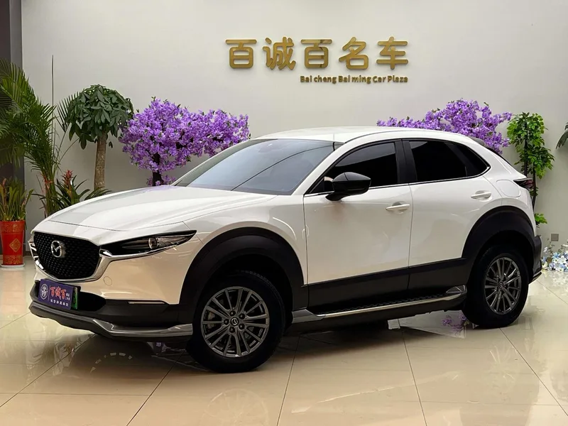 Mazda CX-30 EV 2021 Versión de disfrute de control eléctrico puro exterior foto 1 Mazda CX-30 EV 2021 Versión de disfrute de control eléctrico puro exterior foto 1