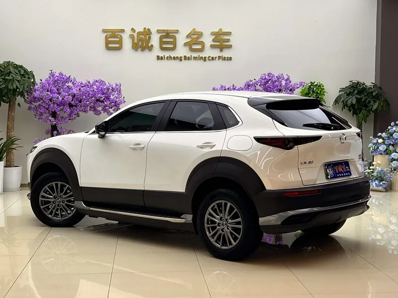 Mazda CX-30 EV 2021 Versión de disfrute de control eléctrico puro exterior foto 7 Mazda CX-30 EV 2021 Versión de disfrute de control eléctrico puro exterior foto 7